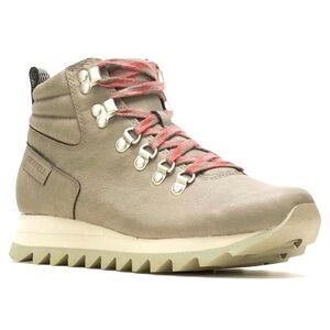 Merrill Women’s Alpine hiking boots. Size 8.5
